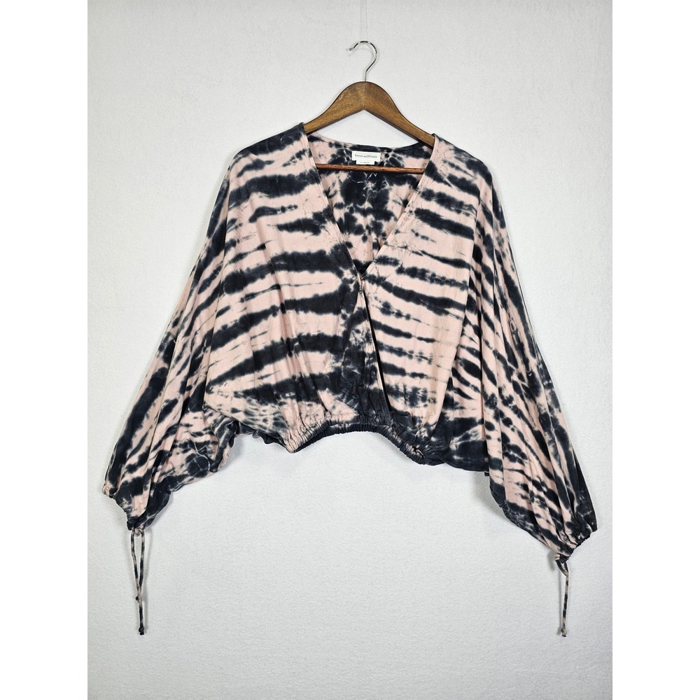 Boho Lovers and Friends Tie Dye Crop Top Women Medium Pink Grey Surplice Dolman